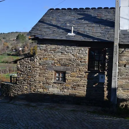 Alojamento de Turismo Rural Casa De Onor *