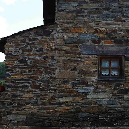 Alojamento de Turismo Rural Casa De Onor *