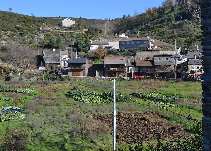 Casa De Onor Rio de Onor