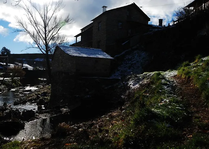 Casa De Onor Rio de Onor